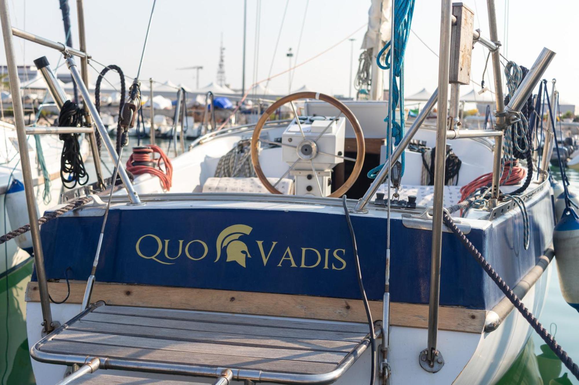 Hotel Quo Vadis Yacht Bari Exteriér fotografie