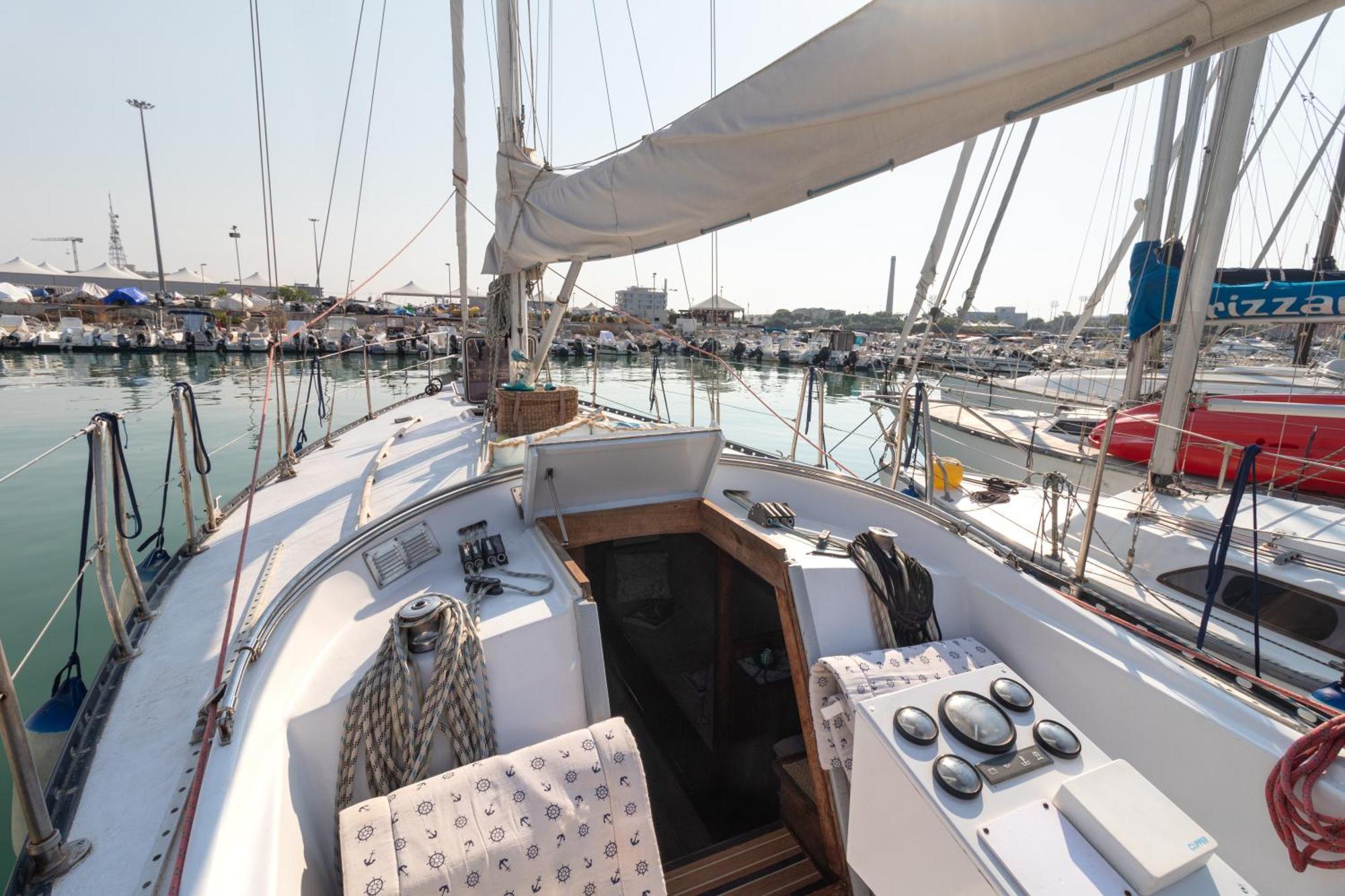 Hotel Quo Vadis Yacht Bari Exteriér fotografie